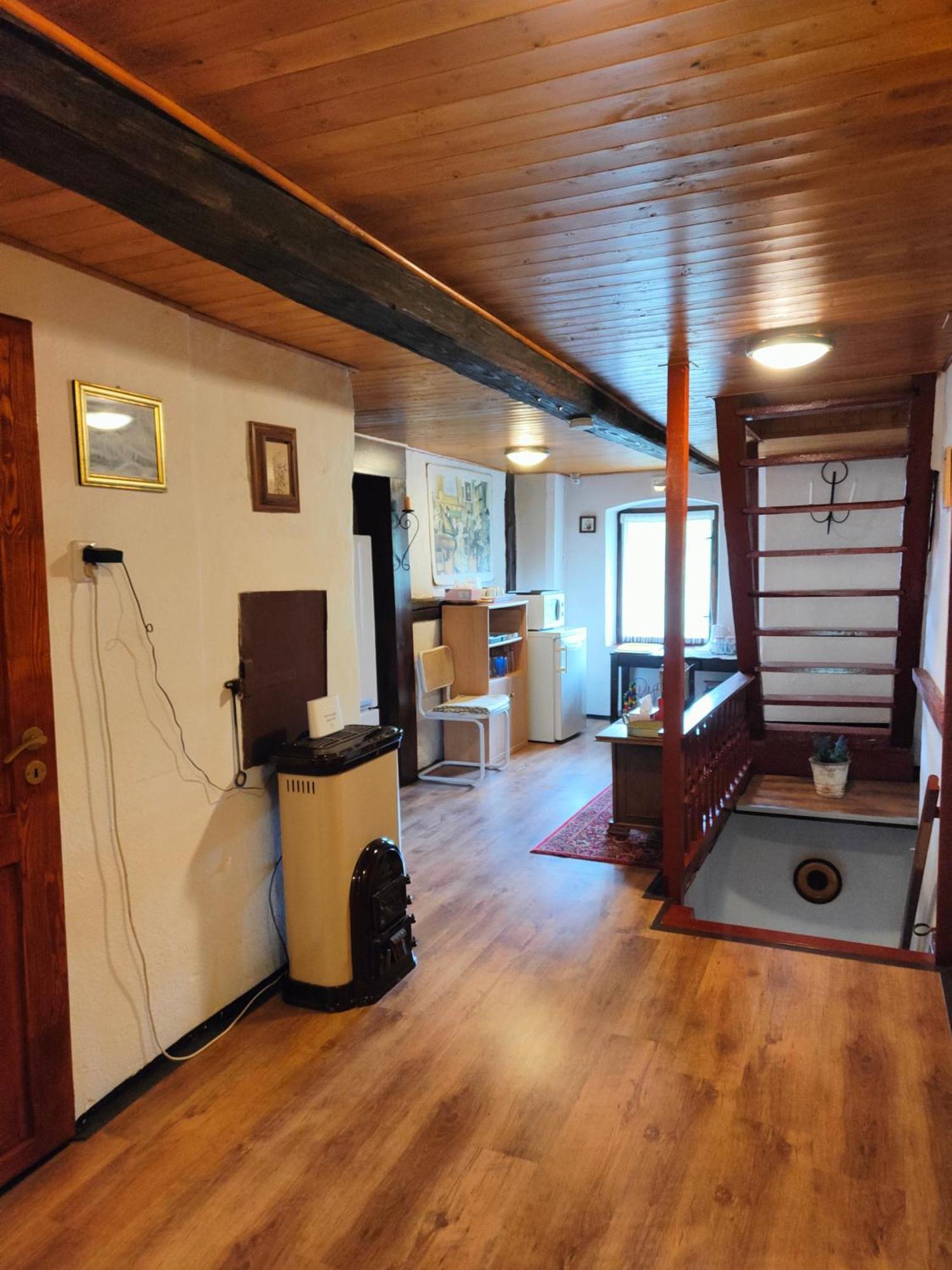 Bed And Breakfast Tvrz Velká Bukovina エクステリア 写真