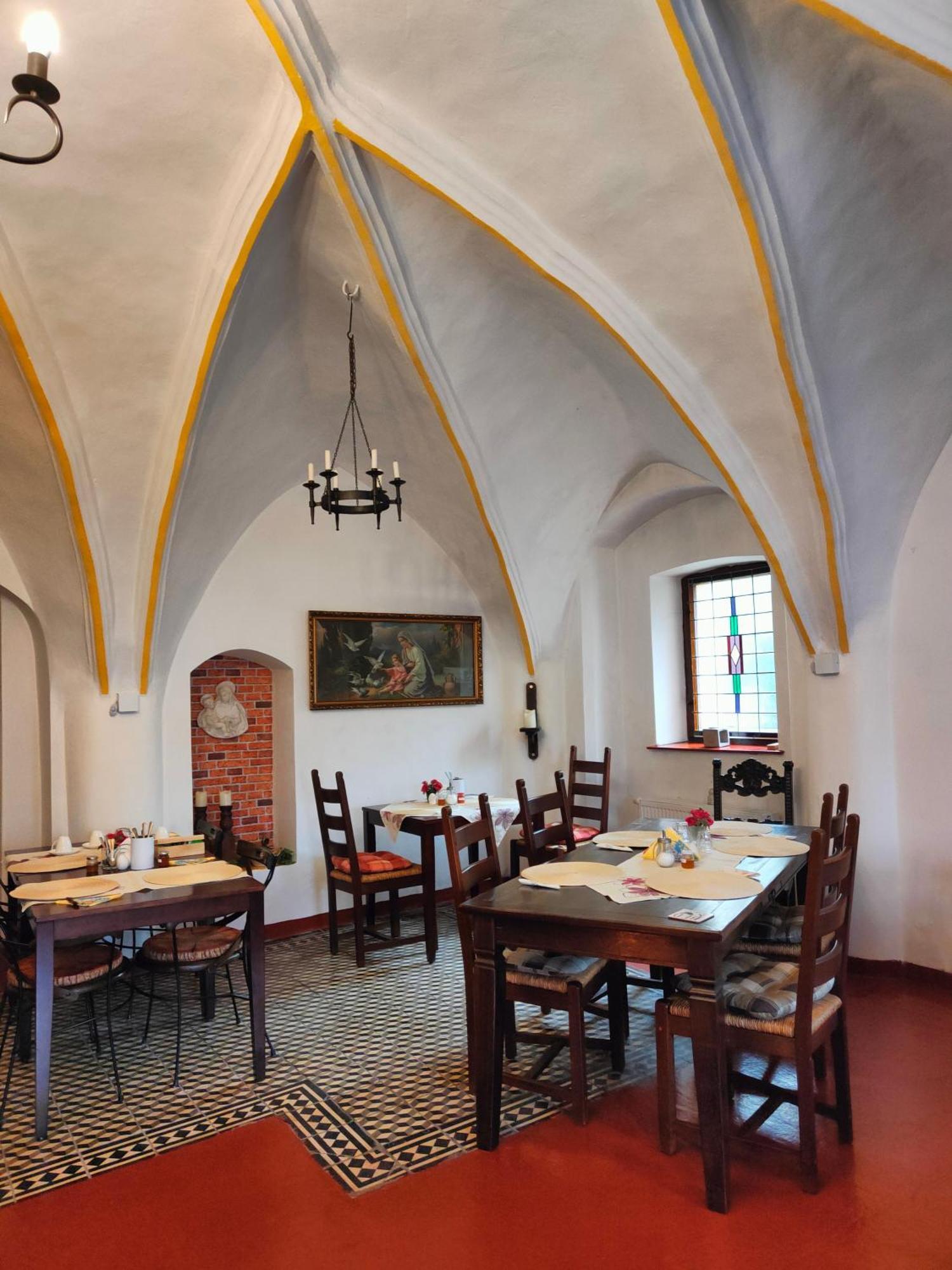 Bed And Breakfast Tvrz Velká Bukovina エクステリア 写真